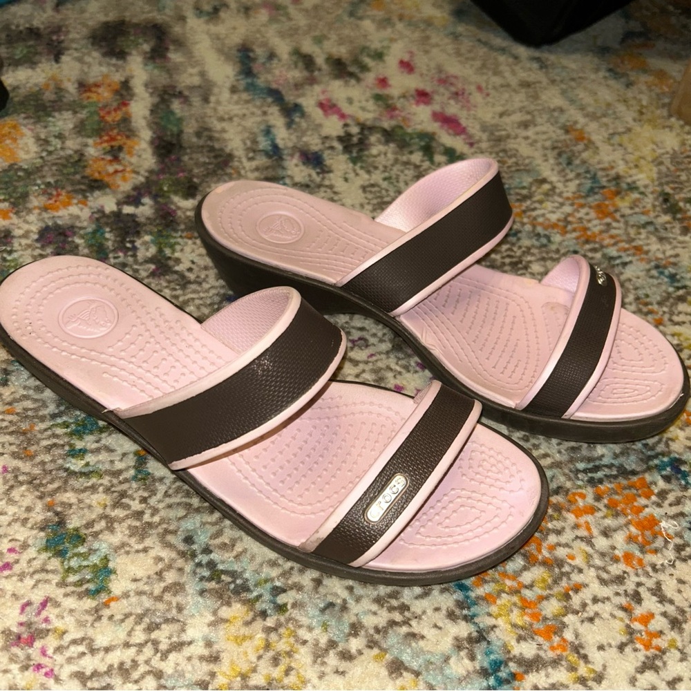 CROCS "PATRA" Women’s Pink & Brown 2-Strap Sandals Slides Size 8